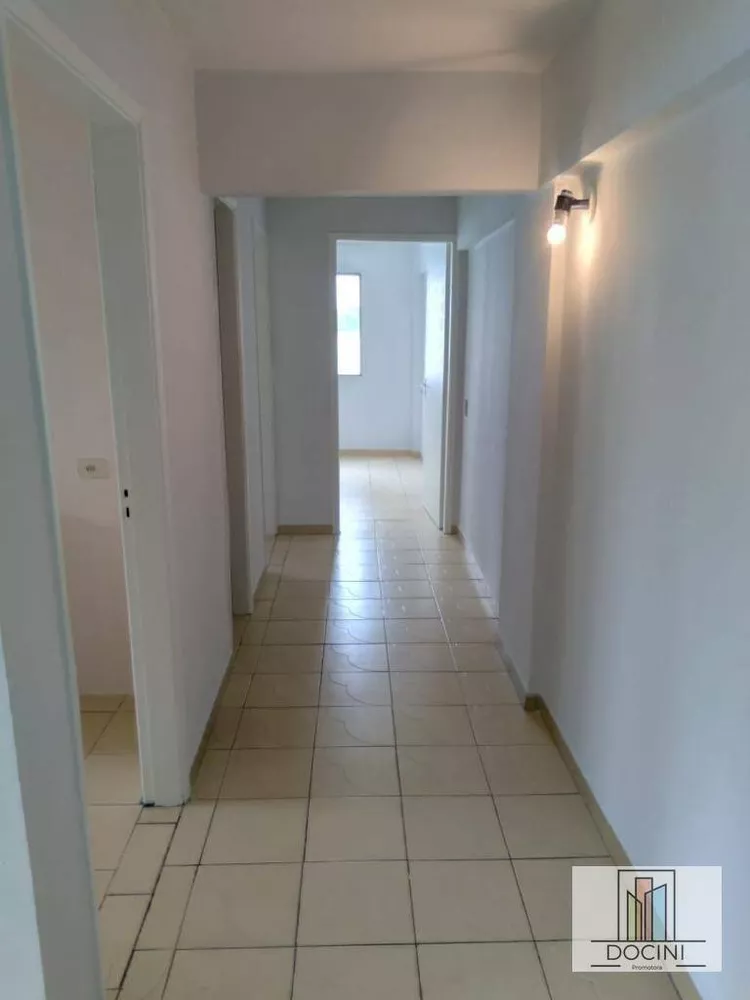 Apartamento para alugar com 2 quartos, 55m² - Foto 14