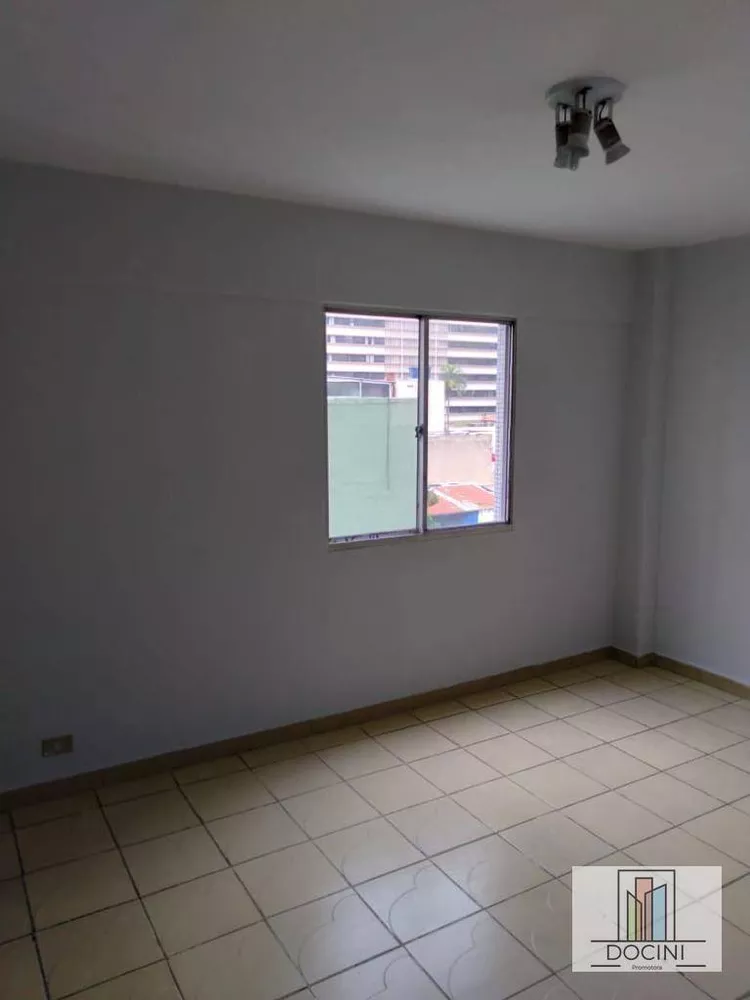 Apartamento para alugar com 2 quartos, 55m² - Foto 8