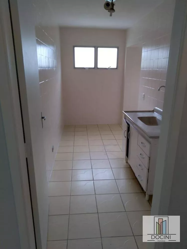 Apartamento para alugar com 2 quartos, 55m² - Foto 2