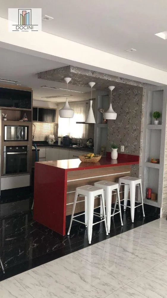 Apartamento, 3 quartos, 145 m² - Foto 1