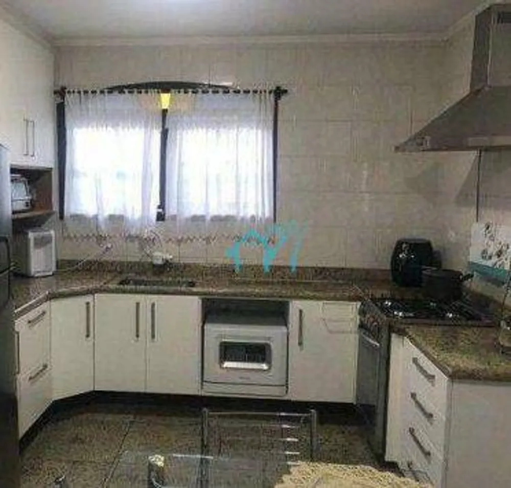 Sobrado, 3 quartos, 250 m² - Foto 3