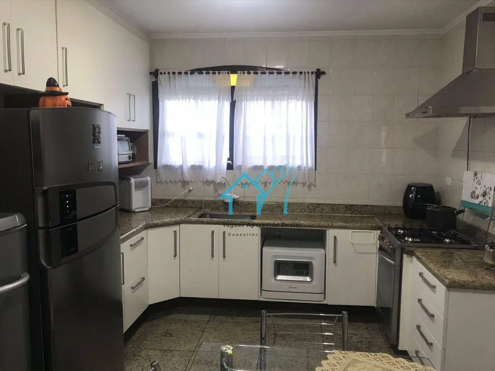 Sobrado, 3 quartos, 250 m² - Foto 17