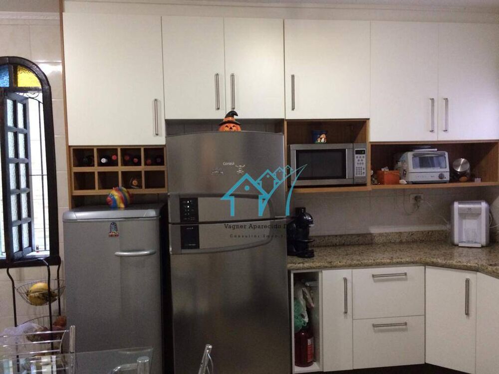 Sobrado, 3 quartos, 250 m² - Foto 4