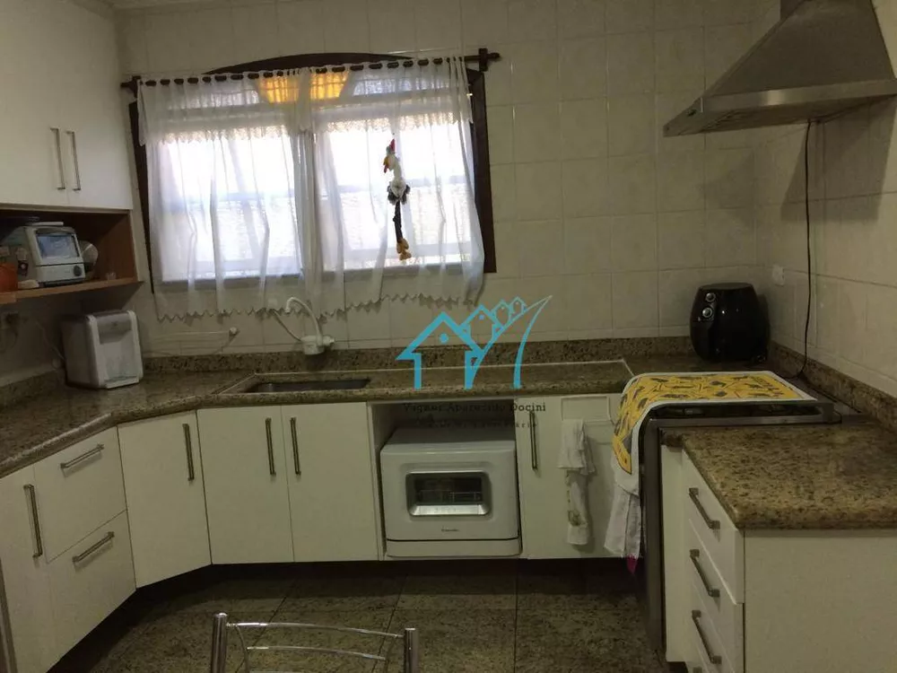 Sobrado, 3 quartos, 250 m² - Foto 1