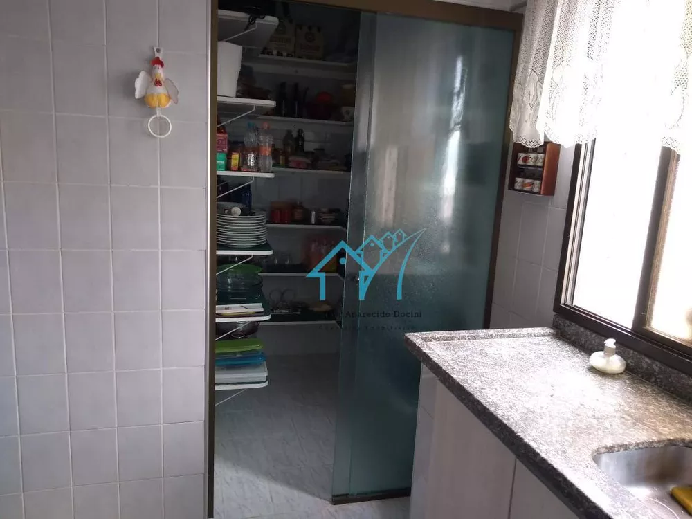 Apartamento, 3 quartos, 140 m² - Foto 2