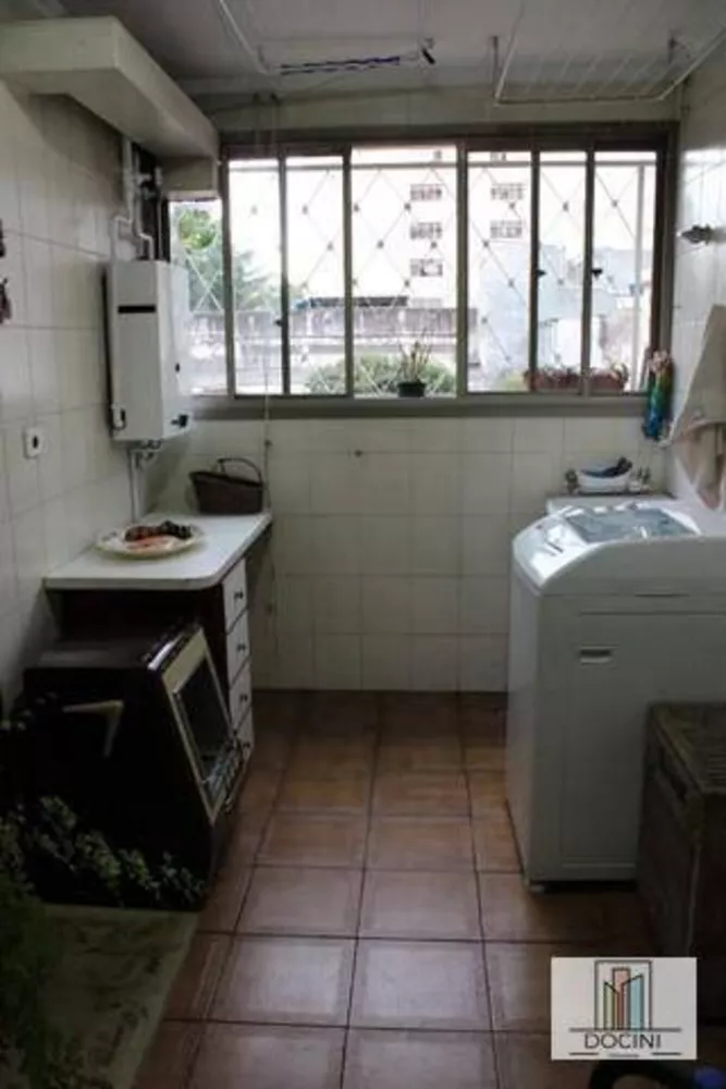 Apartamento à venda com 3 quartos, 160m² - Foto 3