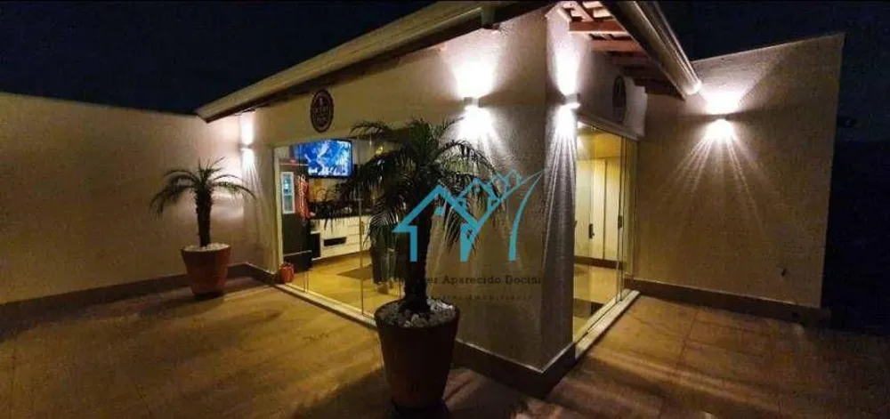 Cobertura, 3 quartos, 281 m² - Foto 11
