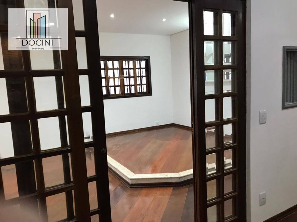 Sobrado, 3 quartos, 240 m² - Foto 3