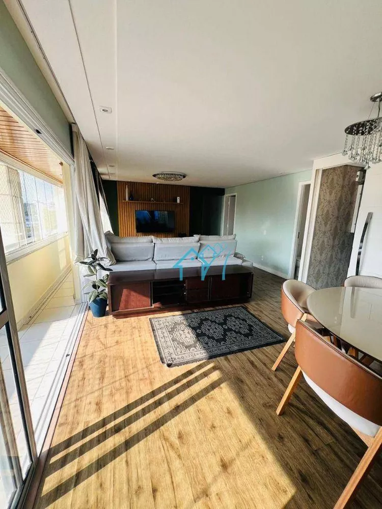 Apartamento, 3 quartos, 128 m² - Foto 2