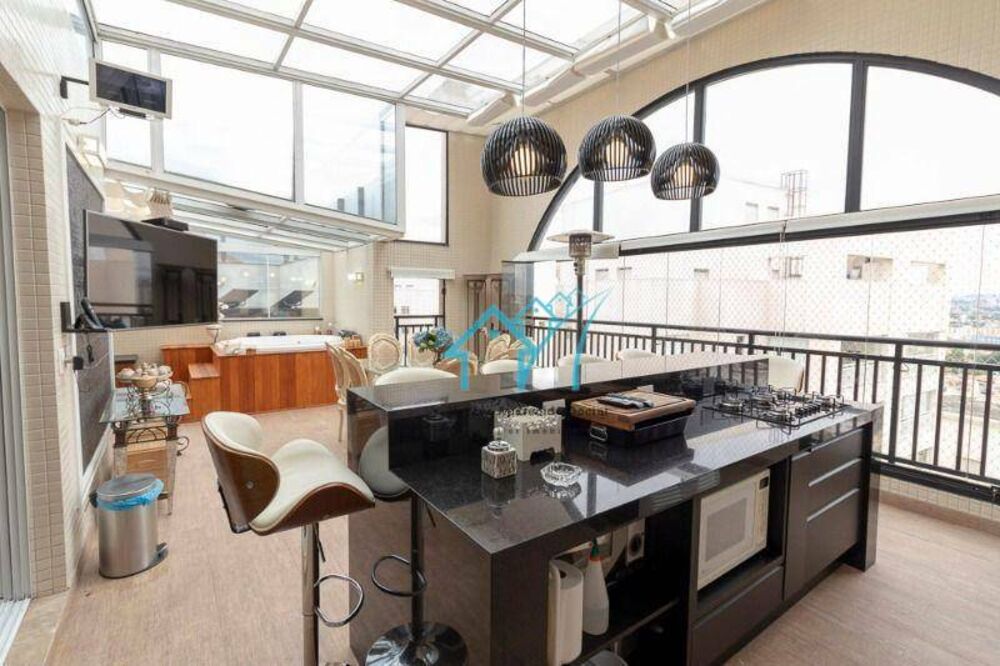 Cobertura, 3 quartos, 258 m² - Foto 4