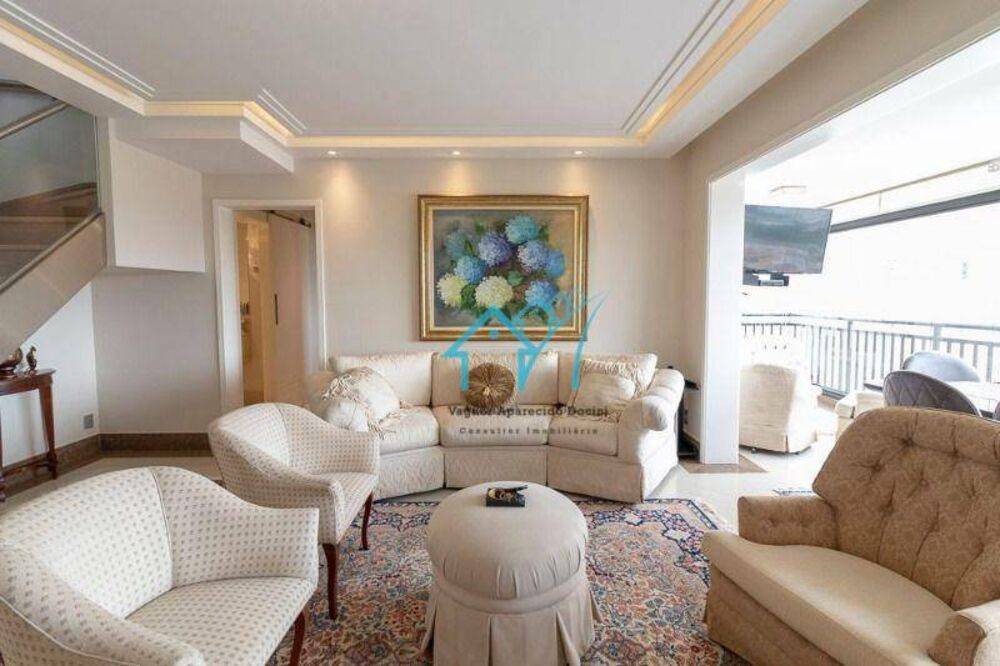 Cobertura, 3 quartos, 258 m² - Foto 2