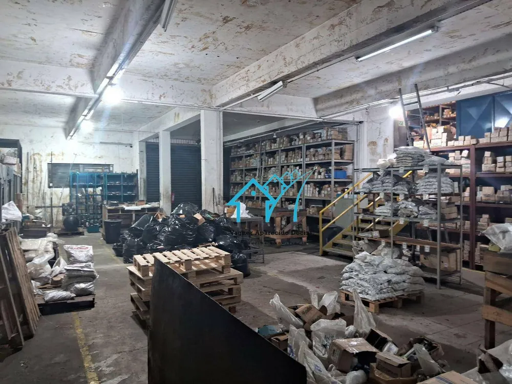 Prédio Inteiro, 1000 m² - Foto 1