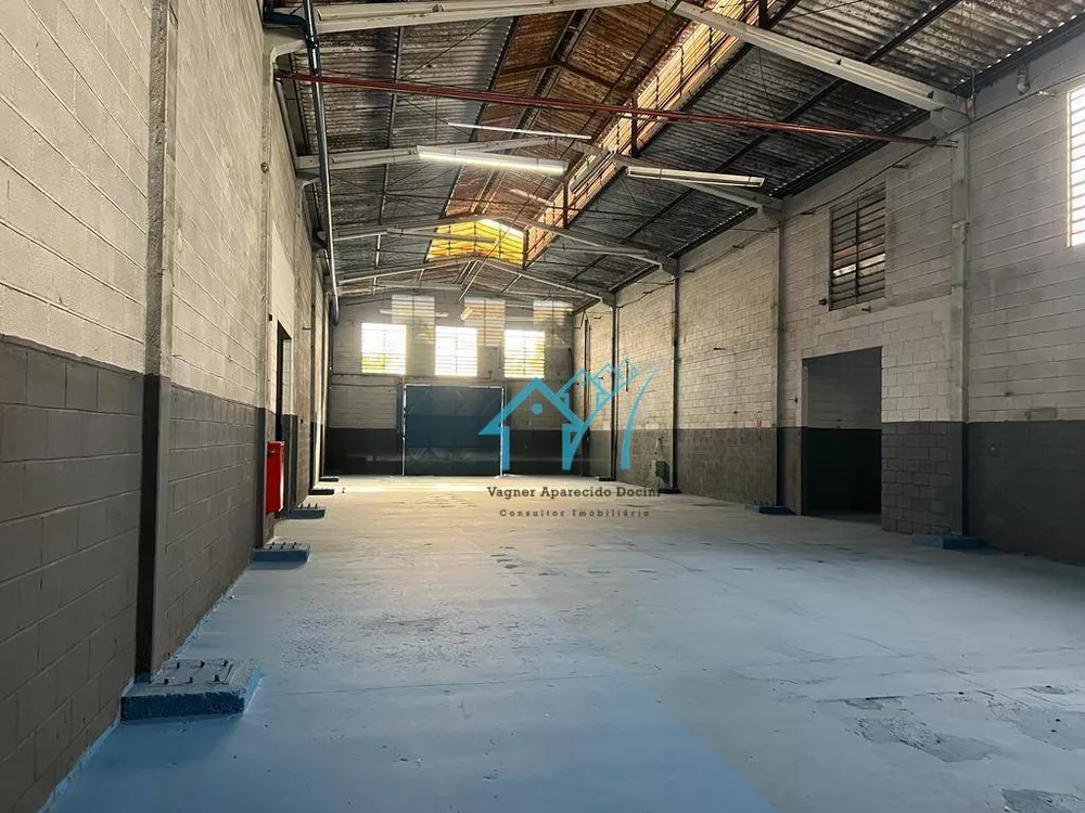 Depósito-Galpão, 1846 m² - Foto 1