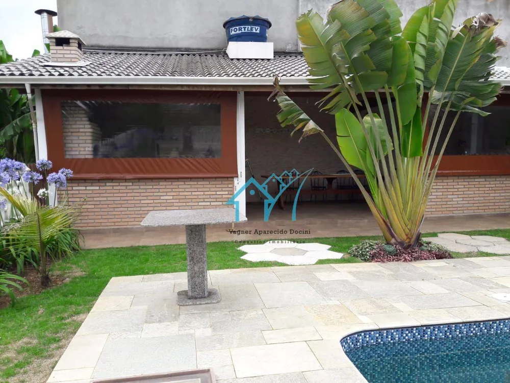 Chácara, 3 quartos, 2100 m² - Foto 9