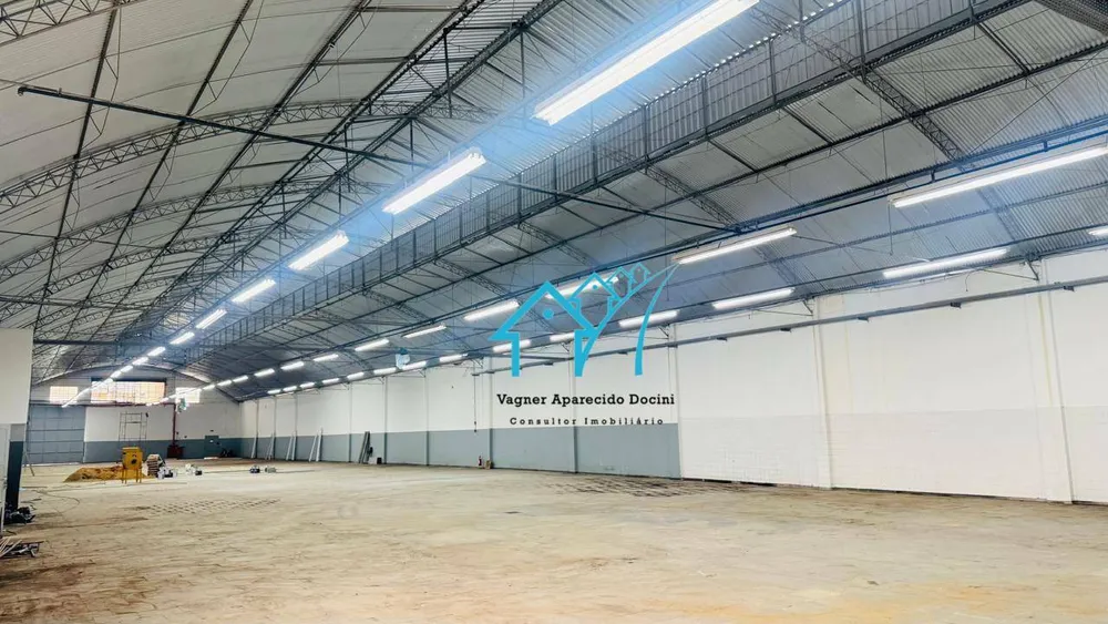 Depósito-Galpão, 1800 m² - Foto 1