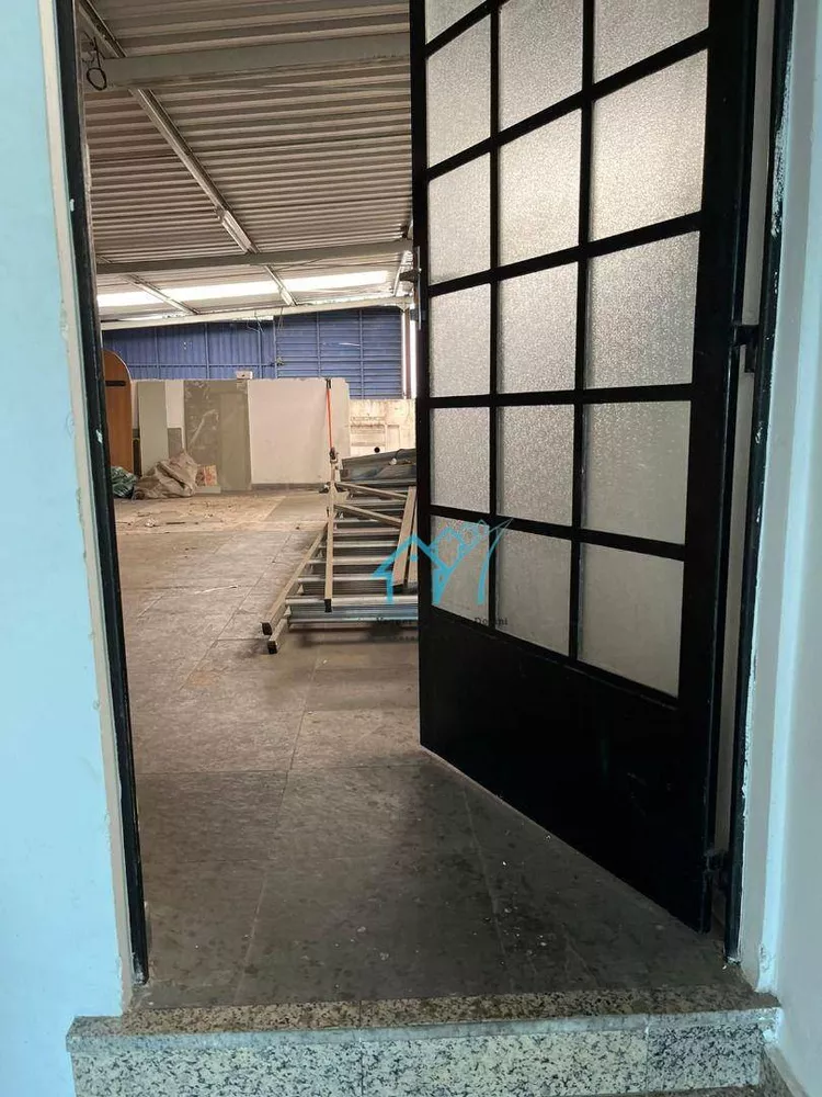 Depósito-Galpão, 305 m² - Foto 1