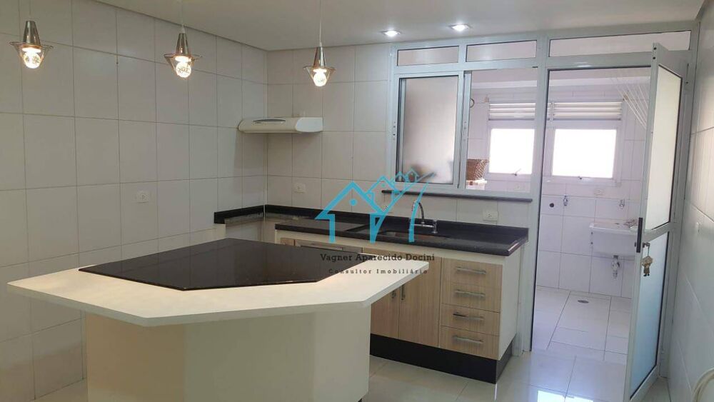 Apartamento, 3 quartos, 134 m² - Foto 2