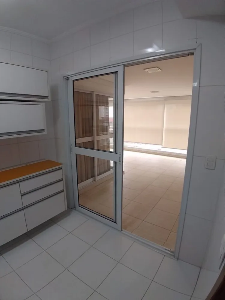Apartamento, 4 quartos, 245 m² - Foto 4