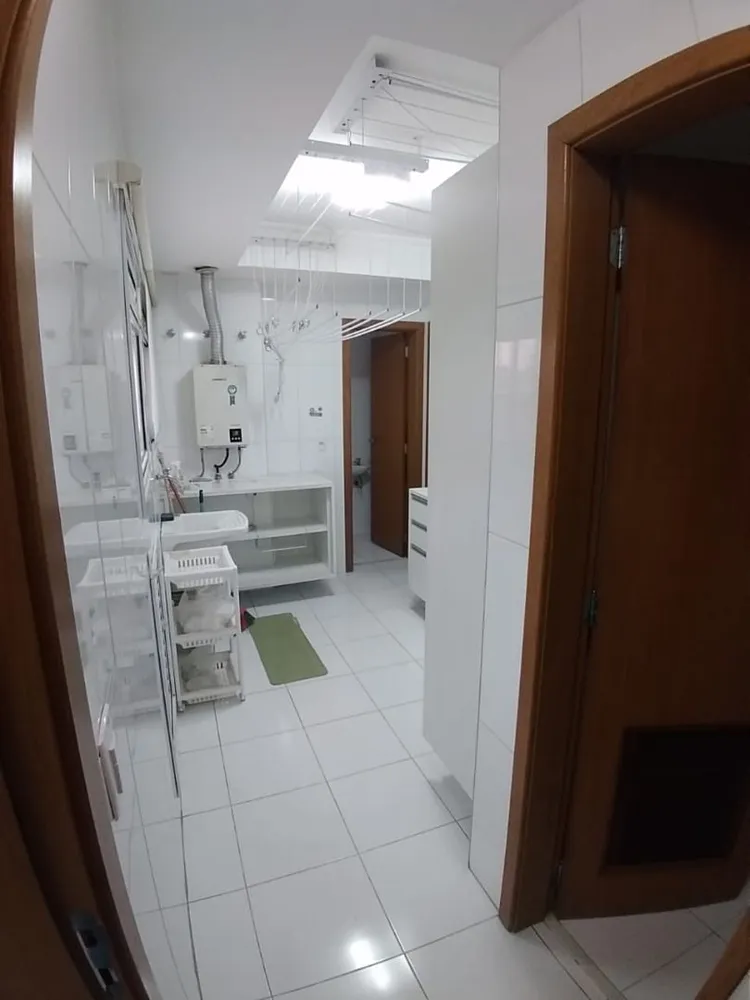 Apartamento, 4 quartos, 245 m² - Foto 14
