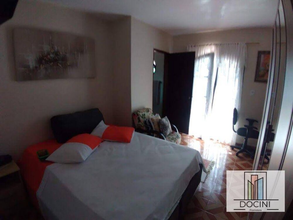 Sobrado, 6 quartos, 160 m² - Foto 4