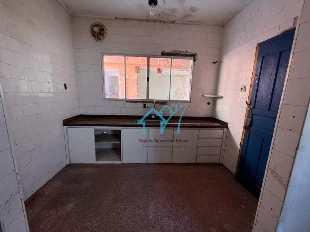 Casa, 3 quartos, 200 m² - Foto 4