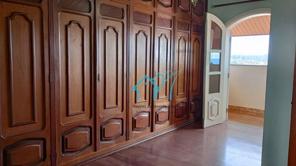 Sobrado, 5 quartos, 468 m² - Foto 4