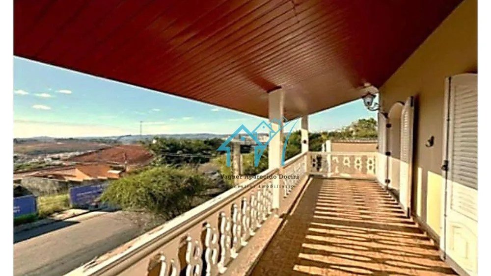 Sobrado, 5 quartos, 468 m² - Foto 4