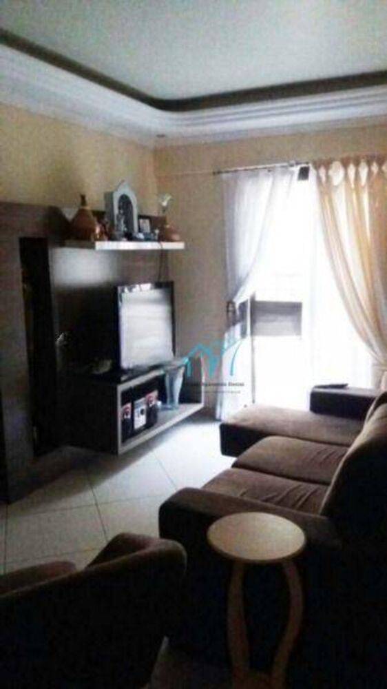 Apartamento à venda com 3 quartos, 70m² - Foto 2