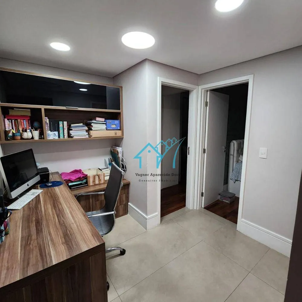 Apartamento, 3 quartos, 146 m² - Foto 1