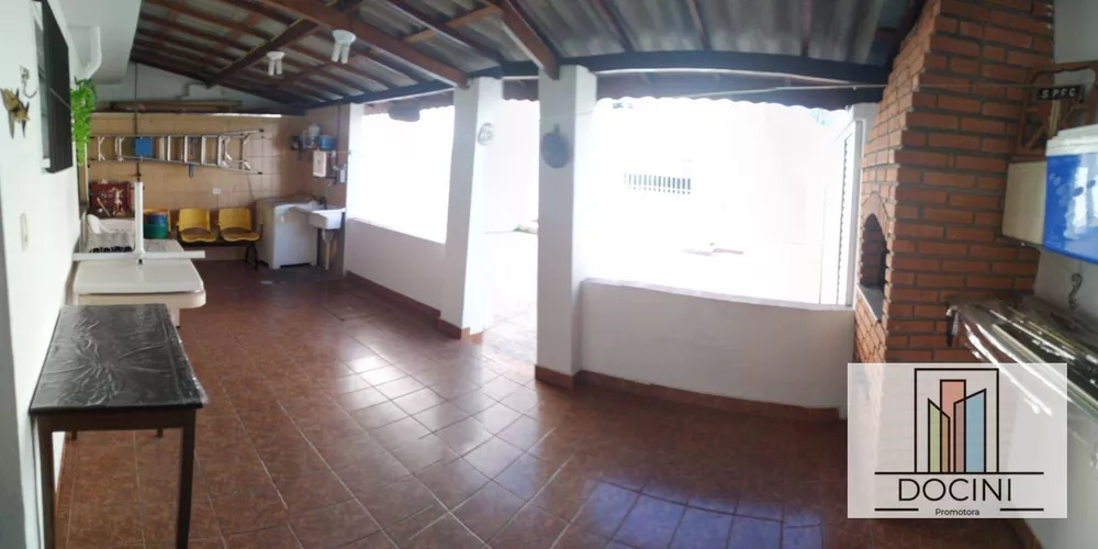 Casa, 3 quartos, 255 m² - Foto 2