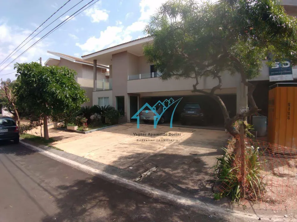 Sobrado, 4 quartos, 390 m² - Foto 1