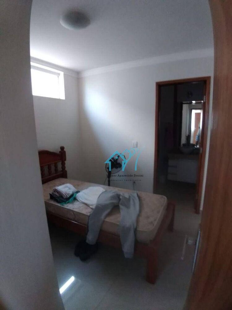 Sobrado, 4 quartos, 390 m² - Foto 1