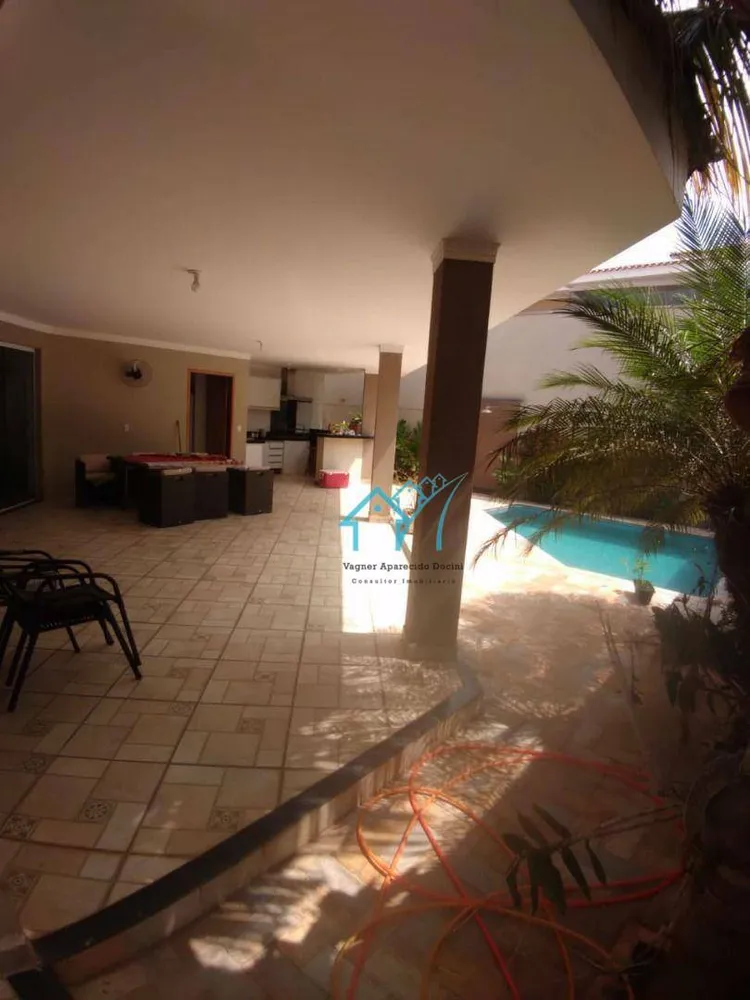 Sobrado, 4 quartos, 390 m² - Foto 8