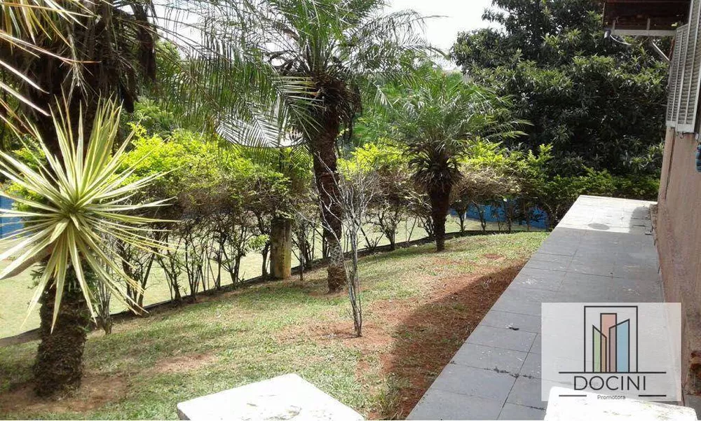 Chácara, 3 quartos, 2160 m² - Foto 5