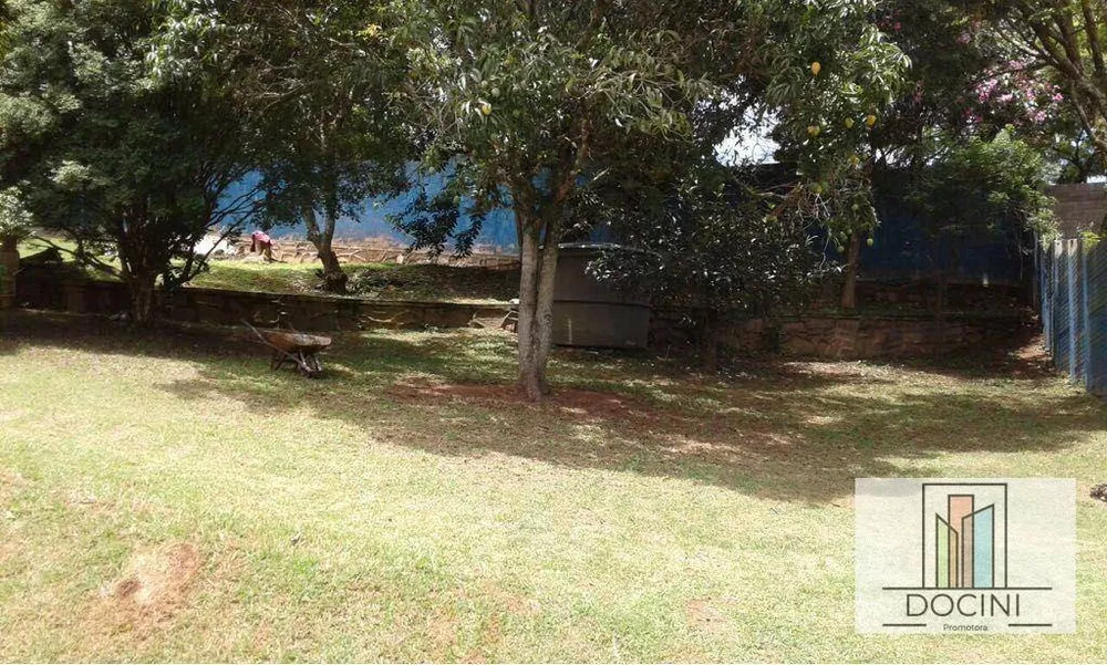 Chácara, 3 quartos, 2160 m² - Foto 3