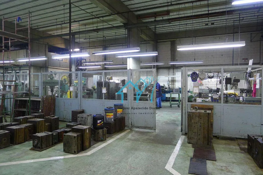 Depósito-Galpão, 12000 m² - Foto 20