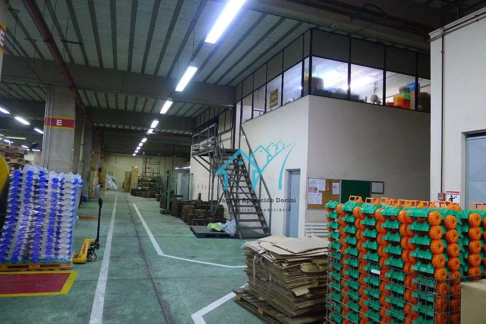 Depósito-Galpão, 12000 m² - Foto 9