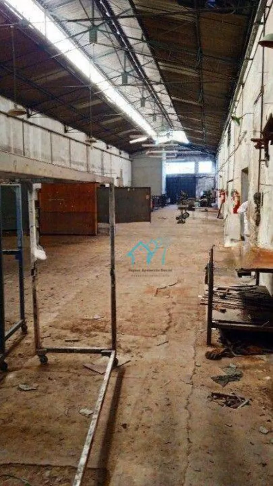 Depósito-Galpão, 1800 m² - Foto 1