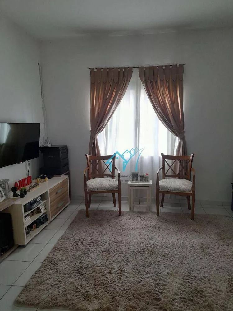 Casa, 5 quartos, 150 m² - Foto 1