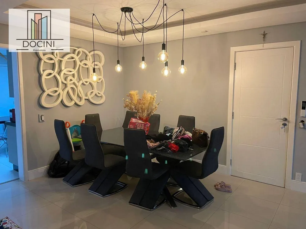 Apartamento, 3 quartos, 130 m² - Foto 1