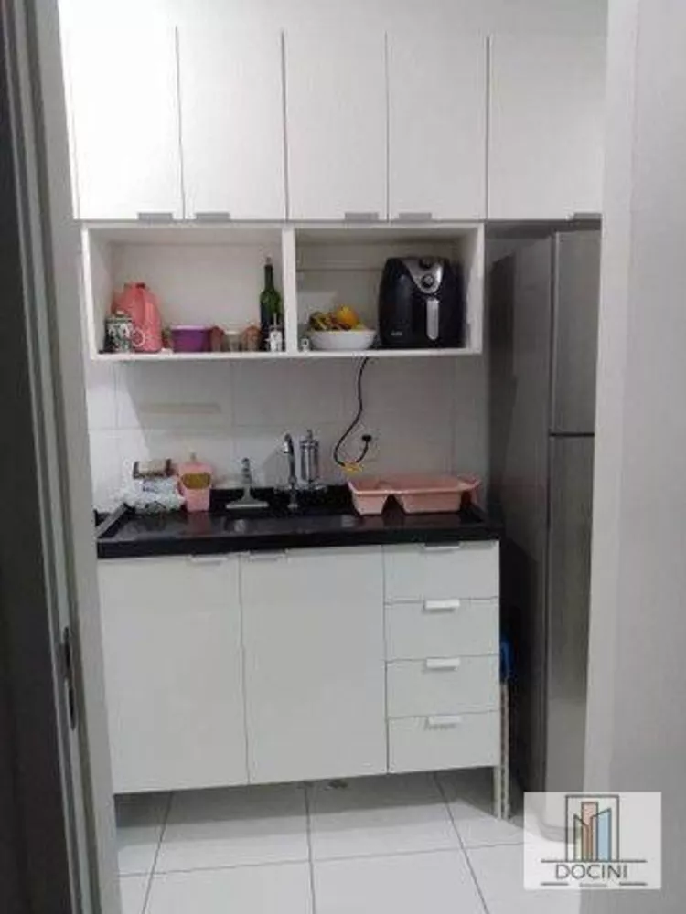 Apartamento à venda com 2 quartos, 35m² - Foto 7