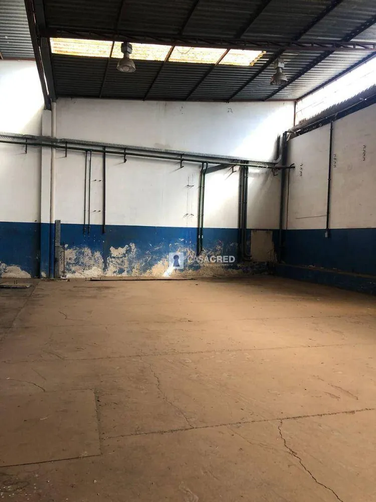Depósito-Galpão, 1044 m² - Foto 2