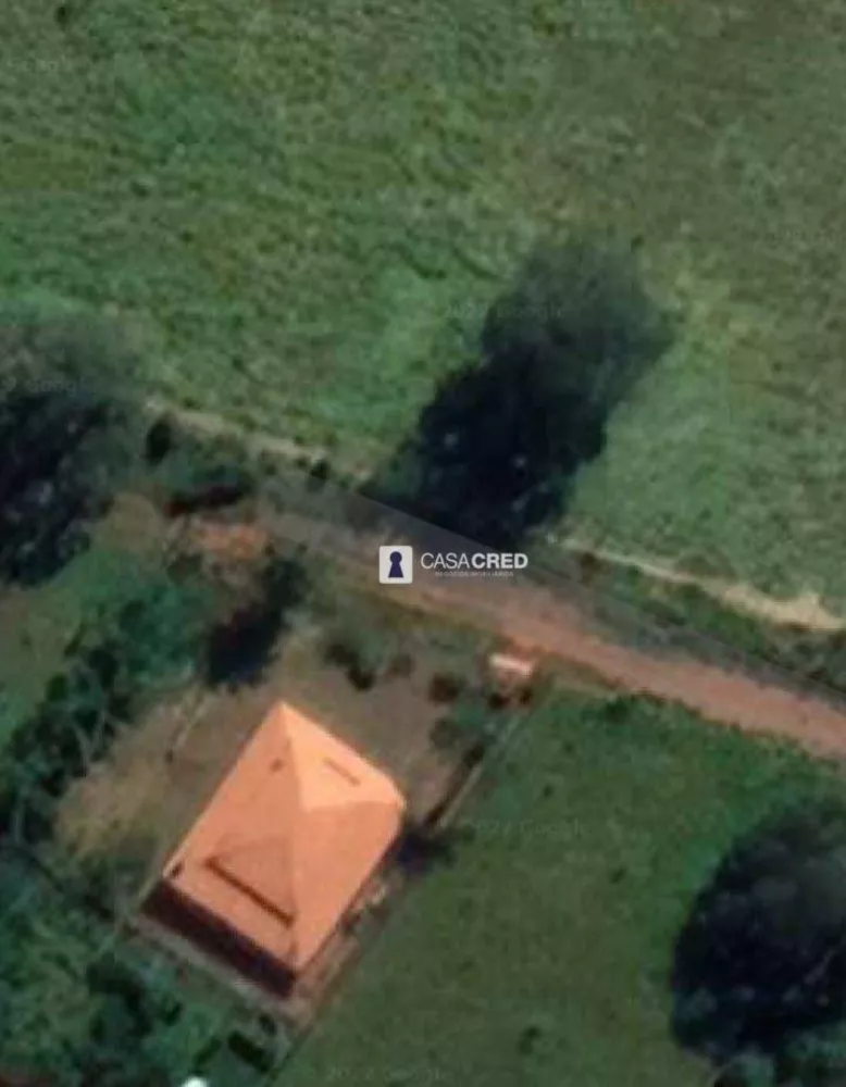Chácara, 3 quartos, 1700 m² - Foto 1