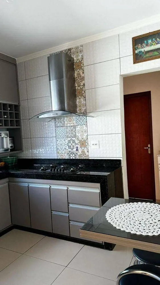 Casa, 3 quartos, 144 m² - Foto 4