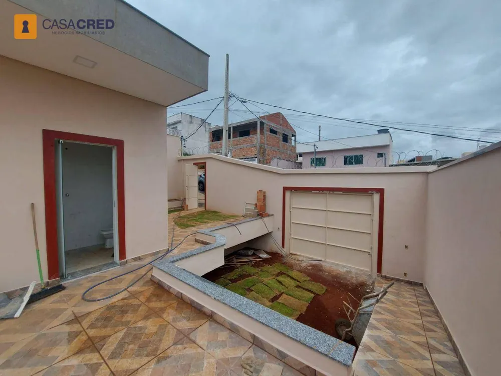Casa, 4 quartos, 160 m² - Foto 1