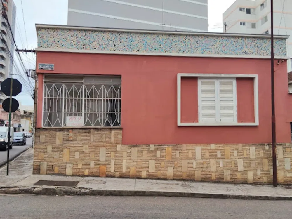 Casa, 4 quartos, 172 m² - Foto 1