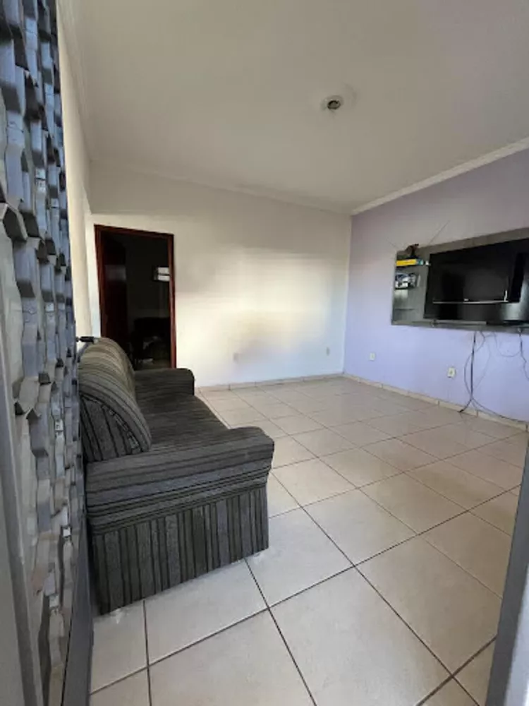 Casa à venda com 3 quartos, 180m² - Foto 4