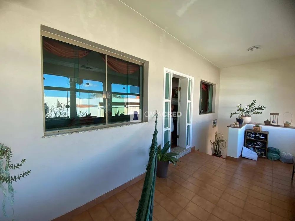 Casa, 2 quartos, 250 m² - Foto 2