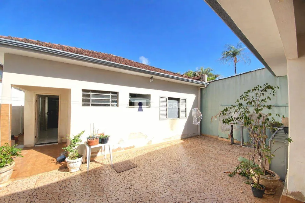 Casa, 2 quartos, 250 m² - Foto 1