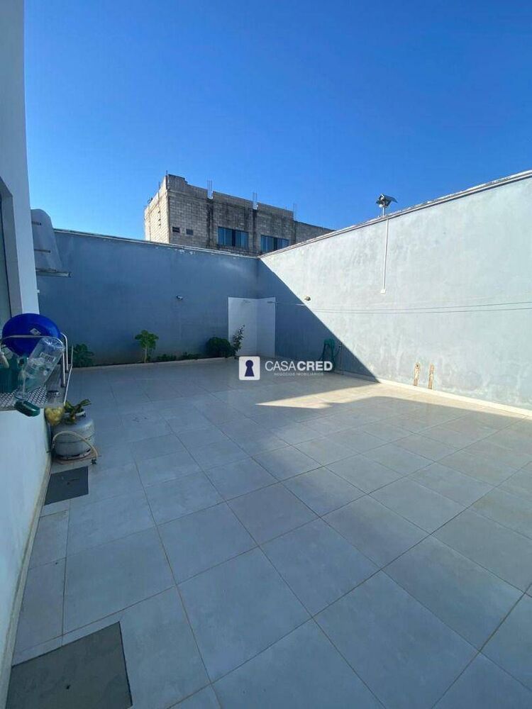 Casa, 3 quartos, 160 m² - Foto 2